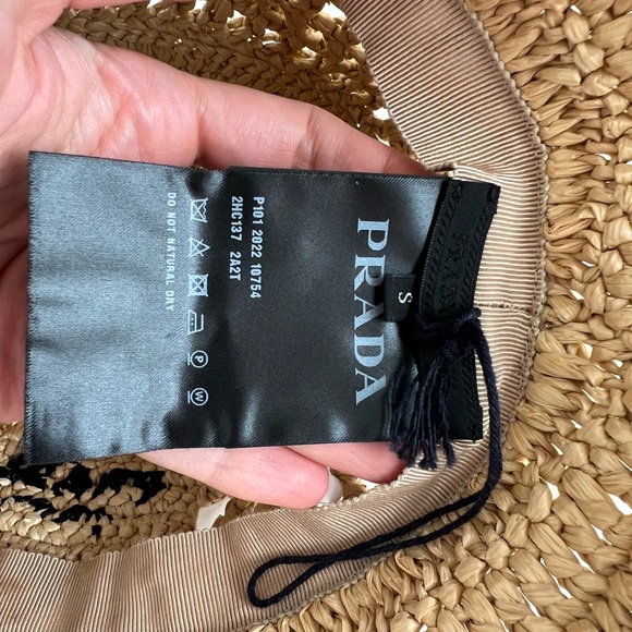 Prada Raffia Bucket Hat - Picture 4 of 4